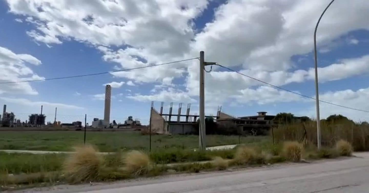 Aree di crisi: Gela e Venezia si dividono 32 milioni